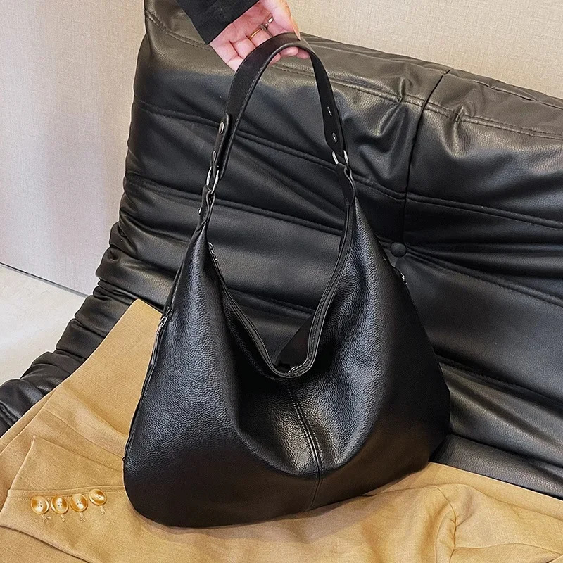 Fashion Versatile Underarm Dumpling Bag Womens High-end Sense Splicing Niche Soft Leather Bag Portable Tote Bag 250210