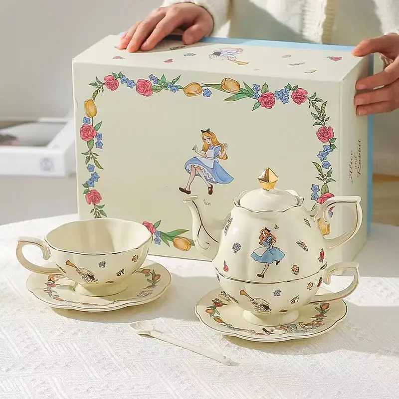 Cups Saucers Mother and Child Pot Alice in Wonderland Ceramic Tea Set with Teapot and Matching Cups Tea Party Set with Cute Rabbit Tea Pot CL250211