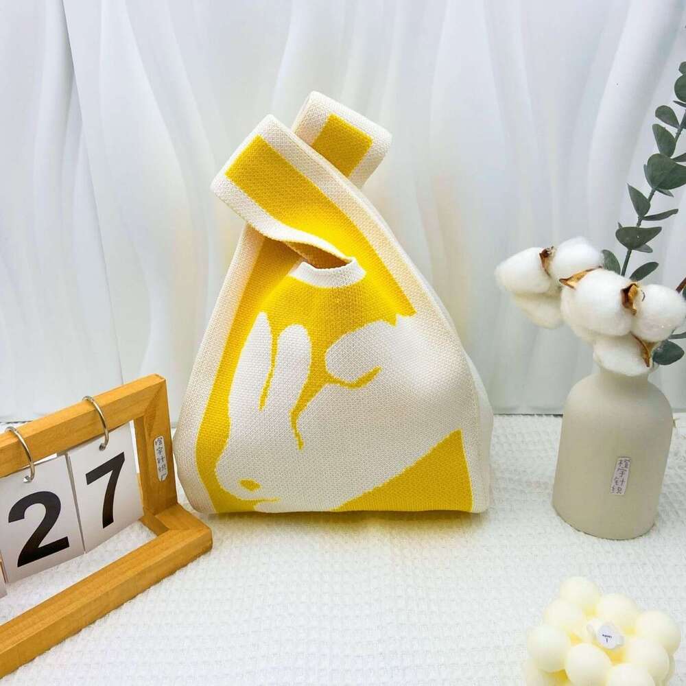 110g New Women's Tote Versatile with Gift Bucket Knitted Handheld Bag
