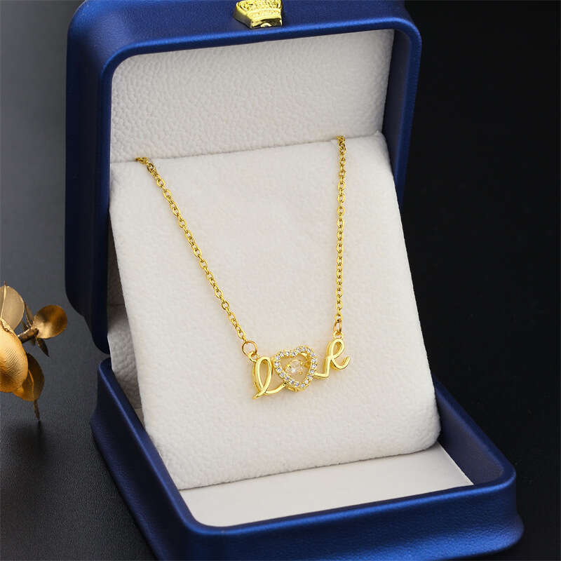 Designer Necklace For Women Moissanite pendant Chain Dynamic Necklace for Women's Fashion Valentine's Day Love Pendant Heartbeat Clavicle Ch
