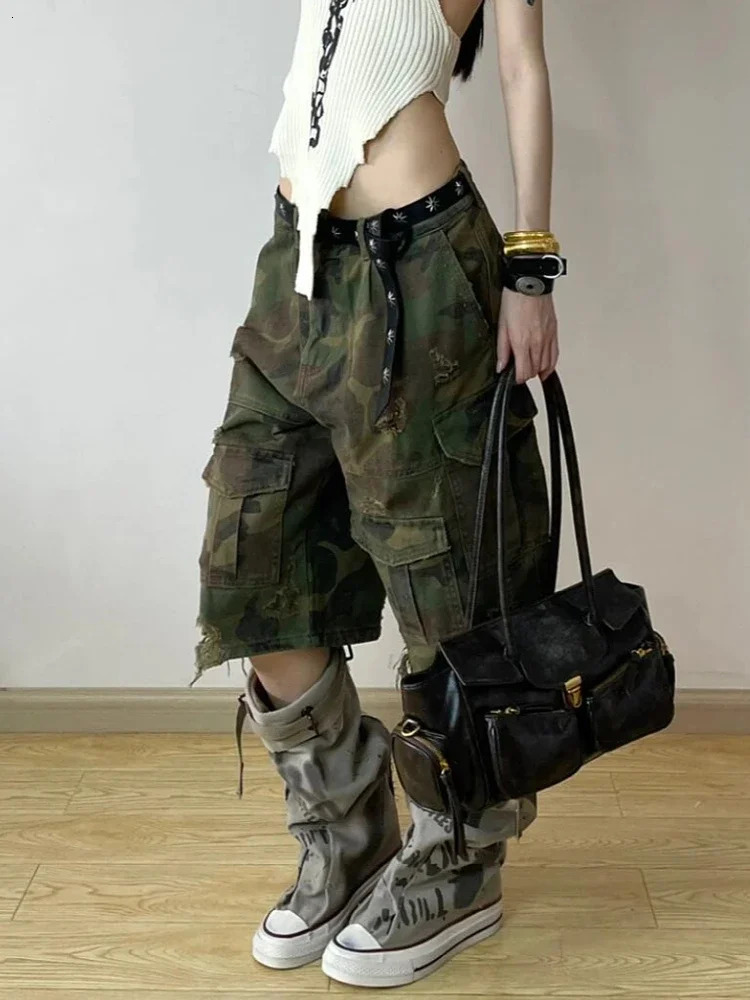 Women Short Jeans Green Camouflage American Vintage Y2K Straight Streetwear Wide Leg Pants High Waist Female Summer Denim Shorts 250212