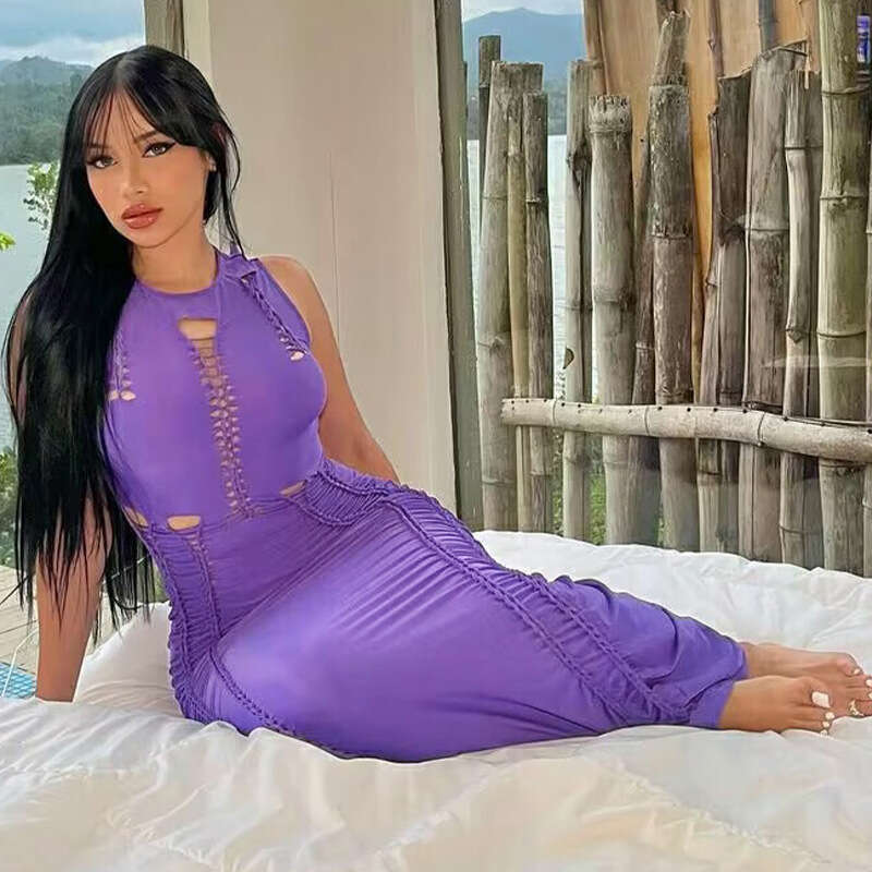 European and American women's summer product fashionable solid color hollow out slim fit round neck sleeveless dress wholesale 2025 new style tem