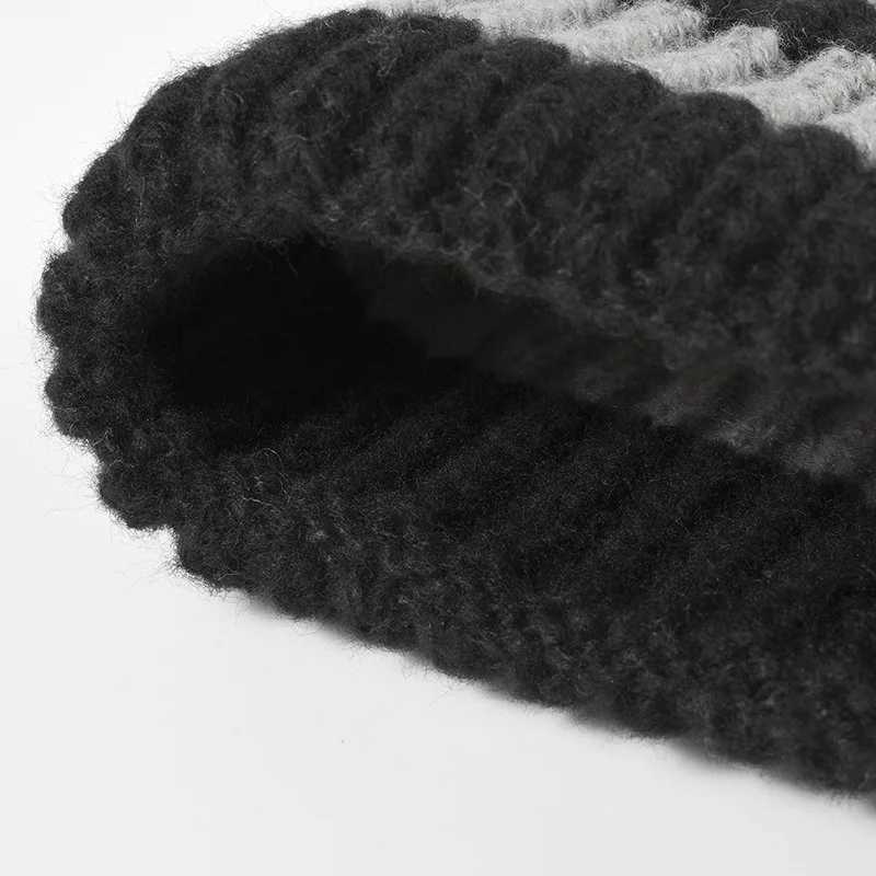 Winter Stripe Beanies Wen Korea Style Vintage Causal Warm Soft Skles black and white Fashionable Autumn Hats for Fem X250212