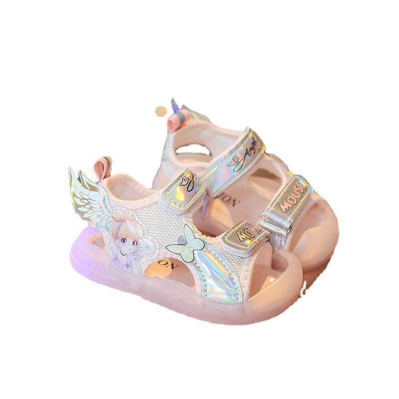 Sandals Baby girl sandals 0-3-5.5 years old 2 girls and children glowing soft sole princess shoelaces flashing lights breathable walking shoes H250212