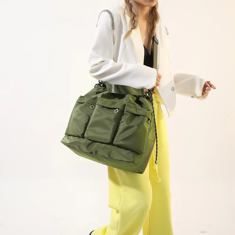 Student Crossbody Bag Large Capacity Nylon Shoulder Bag Multi Functional Handbag Multi Pocket Mommy Bag 250207