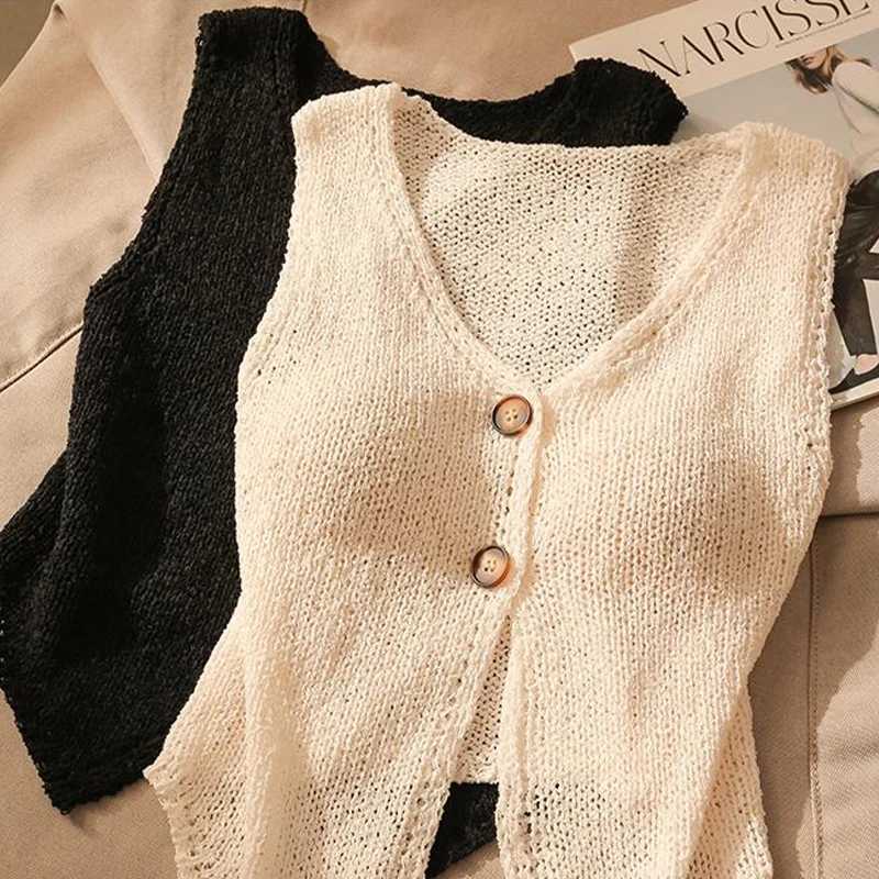 Summer Women Fashion Solid Color Chic Buttons V-neck Sveless Knitted CamisoleXJ250212