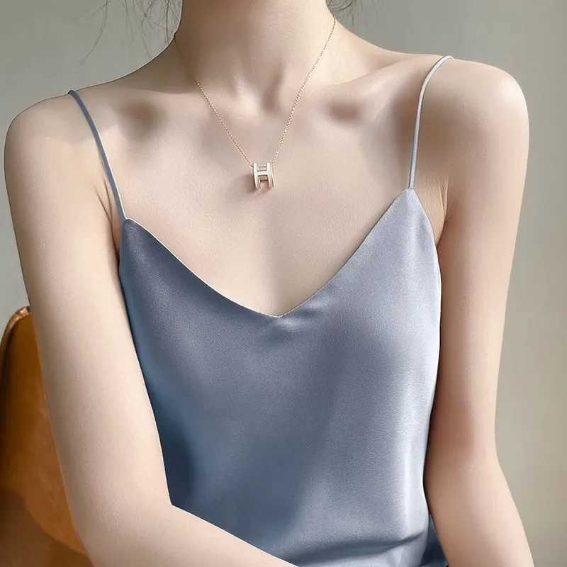 Casual Women Camis Tops Solid Spring Summer Tops Sexy V-neck Tank Tops Office Lady Top 2024 Fashion Korean Tank TopXJ250212