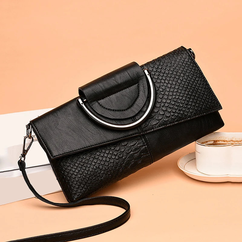 Female Shoulder Messenger Bags Casual Crossbody Bag Black PU Leather Trend Women Stone Print Chain Envelope Clutch Purses 250210