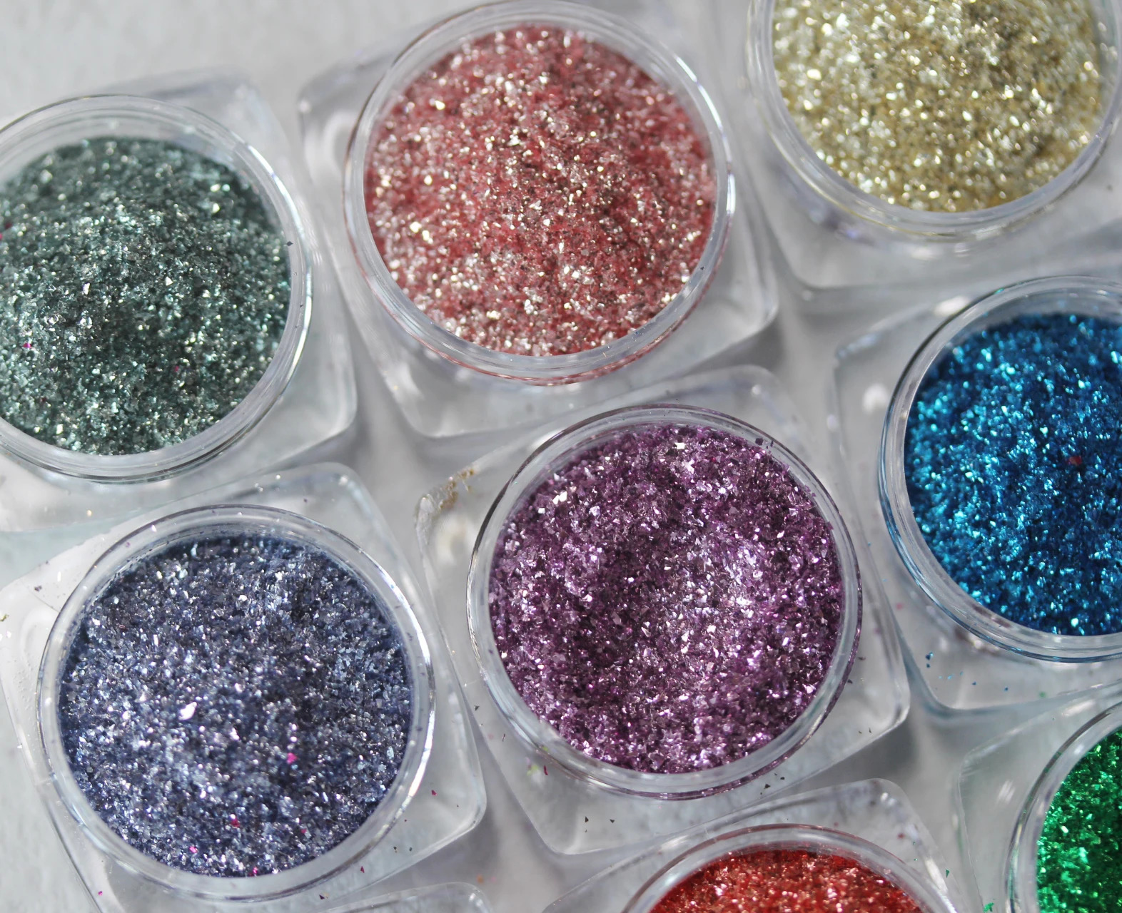 0.5*0.5mm Solvent Resistant Metallic Color Flakes Glitter Dust for Nail Polish Shiny Sticker Face Body Resin Diy Crafts Cosmetic 250208