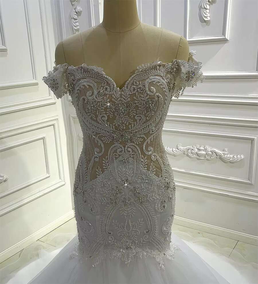 Customized Am1080 Off Shoulder Lace Applique Sheer Mermaid Wedding Dress