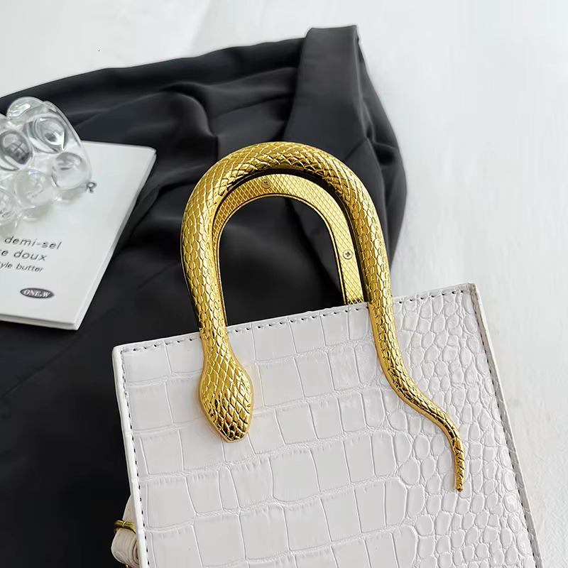 Fashion Handbag Women's Leather Shoulder Brand Crossbody Small Square Ladies Casual Tote Evening Bag New
