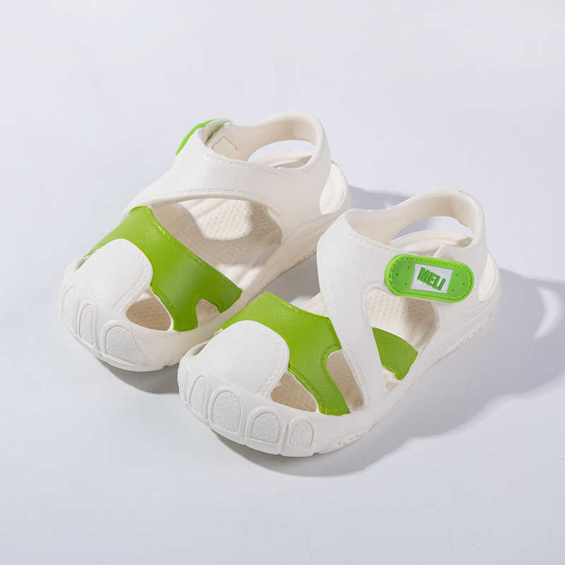 Sandals Childrens Sandals - Solid Color Beach Shoes for Boys and Girls - Breathable and Durable Outdoor Hole Shoes - New Summer Edition H250212