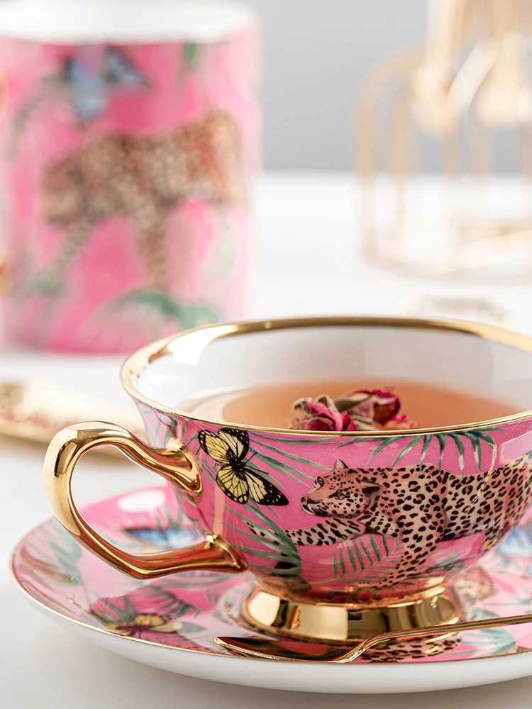 Cups Saucers Creative Pink Bone China Mug Leopard Forest Cheetah Ceramic Coffee Cup Milk Water Afternoon Tea Party Drinking Drinkware CL250212