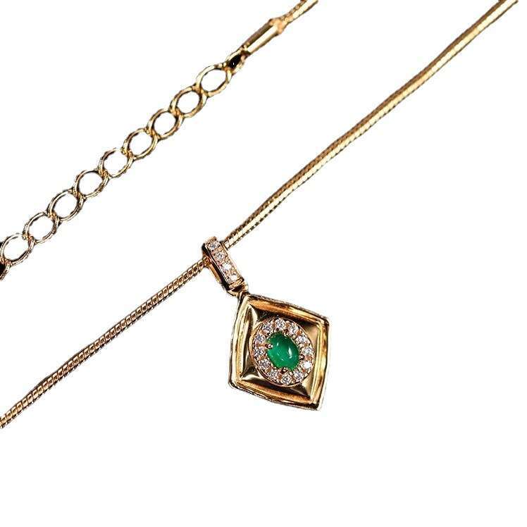 designer necklace for women Modern style geometric diamond pendant inlaid emerald green cat eye stone women's copper gold-plated retro high-end n