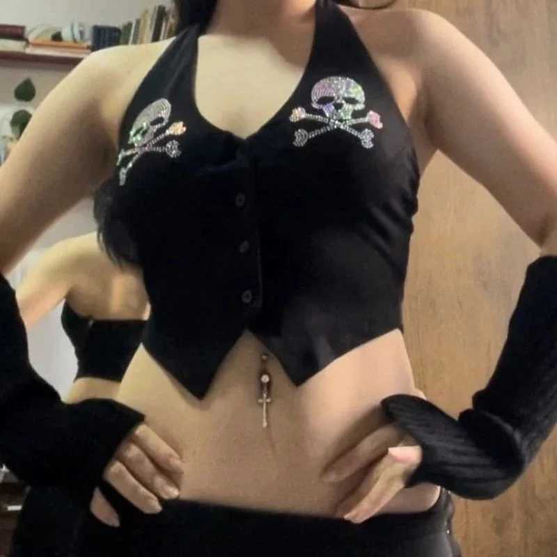 Y2k Goth Dark Skull Mall Gothic Halter Sexy Tops Grunge Aesthetic Button Up Emo Crop Top Punk Sexy Backless Bandage Alt OutfitXJ250212