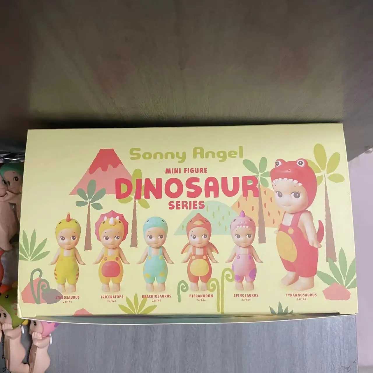 New Hot Blind Box Dinosaur Hippers Series Anime Figures Ornaments Seoul Sterry Dolls Fans Children Christmas GifXJ250212