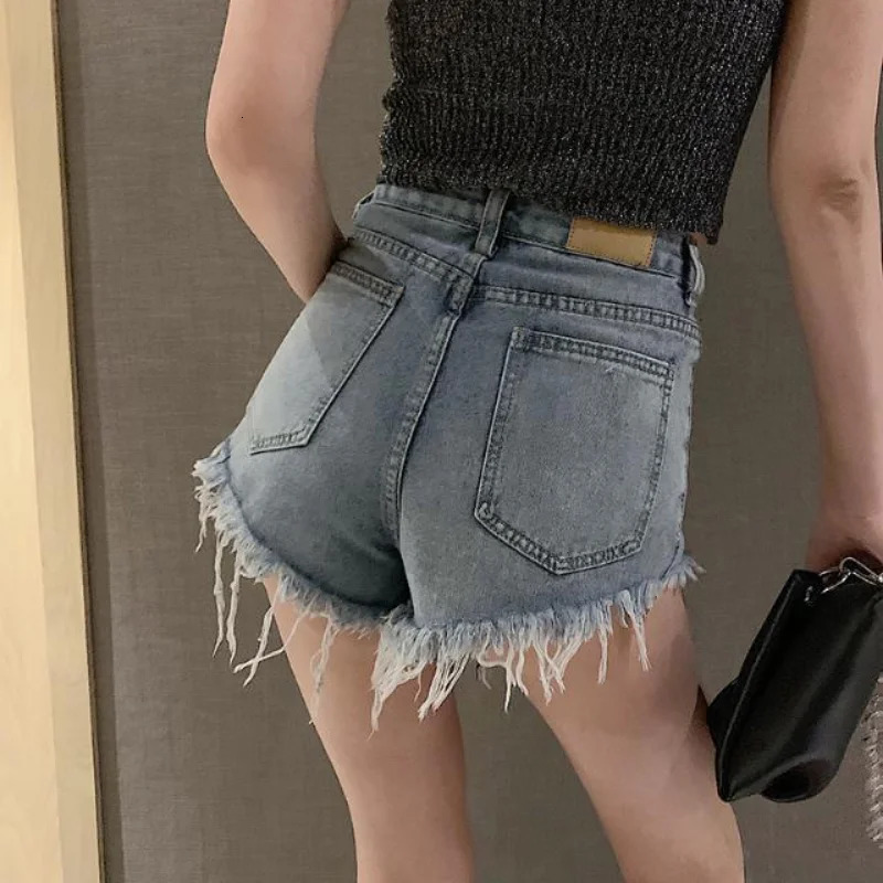 Womens Denim Shorts with Rhinestones Sequin Short Pants for Woman To Wear Trend n Korean Style Outfits Youthful Jeans 250212
