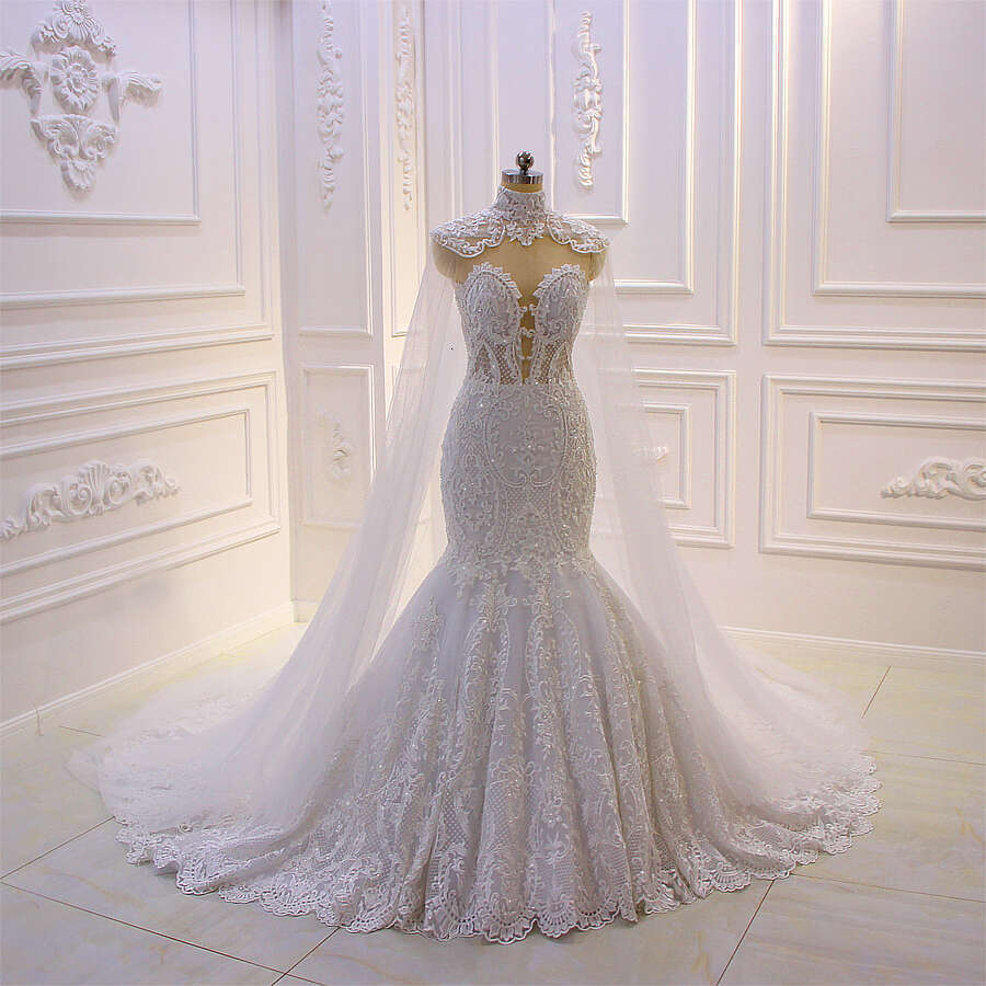 Customized Am188 Lace Appliques Mermaid Wedding Dress With Cape