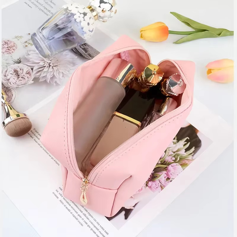 PU Leather Travel Cosmetic Bag Makeup BagTravel Wash Toiletry Organizer Purse Storage Handbag for Women Girls Make Up Pouch swissmilitary
