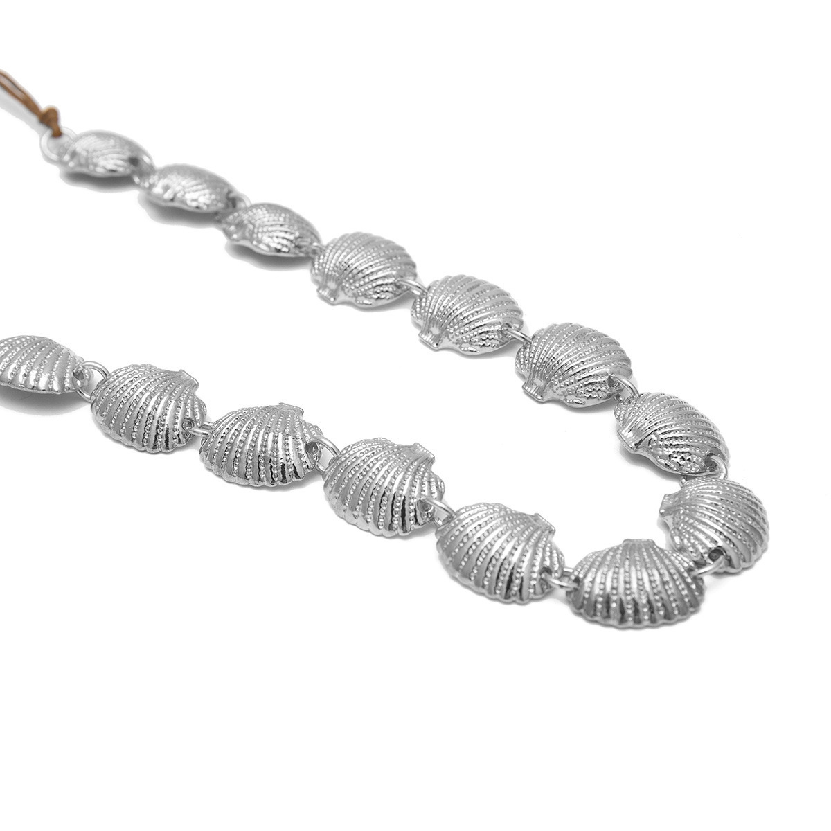 Woman Jewelry creative fan-shaped adjustable collar decoration for women's simple and exaggerated large seashell fashion versatile necklace
