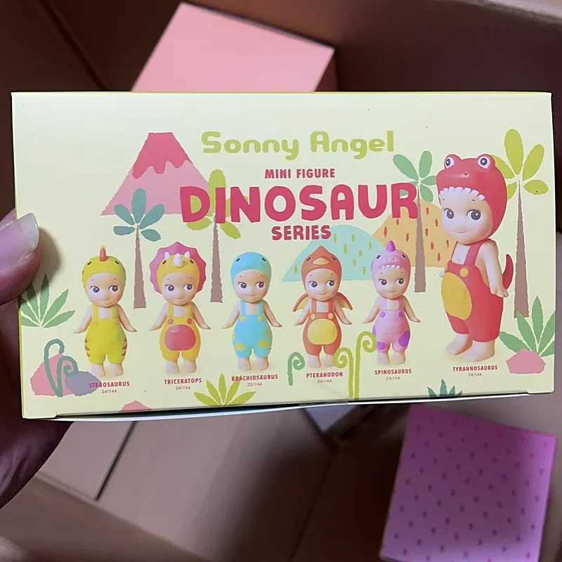 New Hot Blind Box Dinosaur Hippers Series Anime Figures Ornaments Seoul Sterry Dolls Fans Children Christmas GifXJ250212