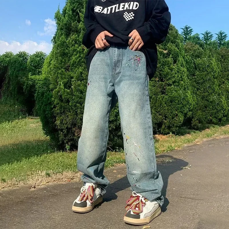 Mens Graffiti ed Baggy Jeans Retro Straightleg Denim Trousers High Street Distressed Y2K Jean pantalones 250210