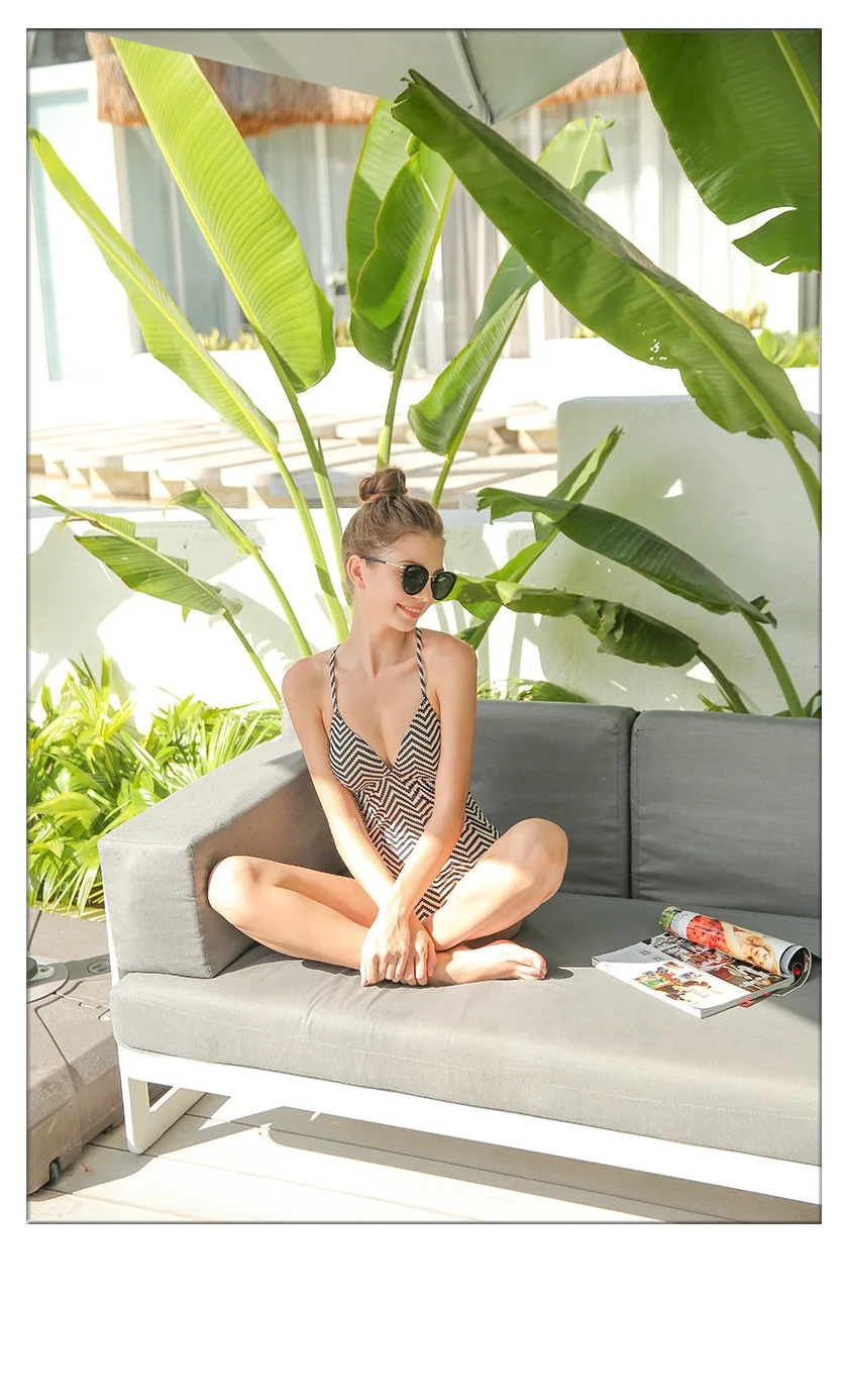 Sexy One Piece Swimsuit Women Swimwear Print Bodysuit Crochet Bandage Cut Out Beach Wear Bathing Suit Monokini Swimsuit XL 250210