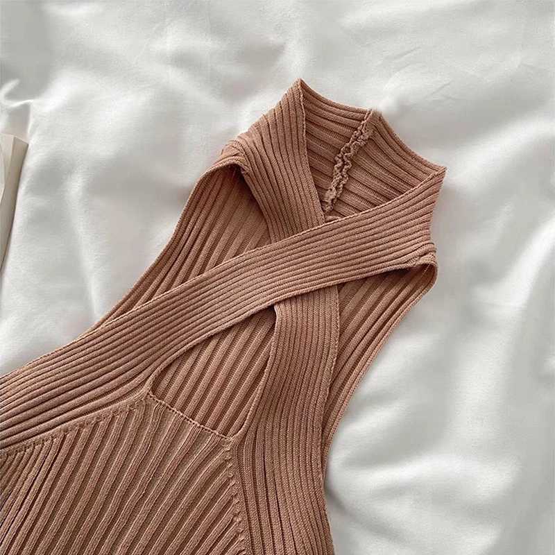 Women 2024 Summer Knit Cross Neck Crop Tops Sexy Slim Solid Backless Sveless Tank Tops Elastic Rib Design Underwear CamisolesXJ250212