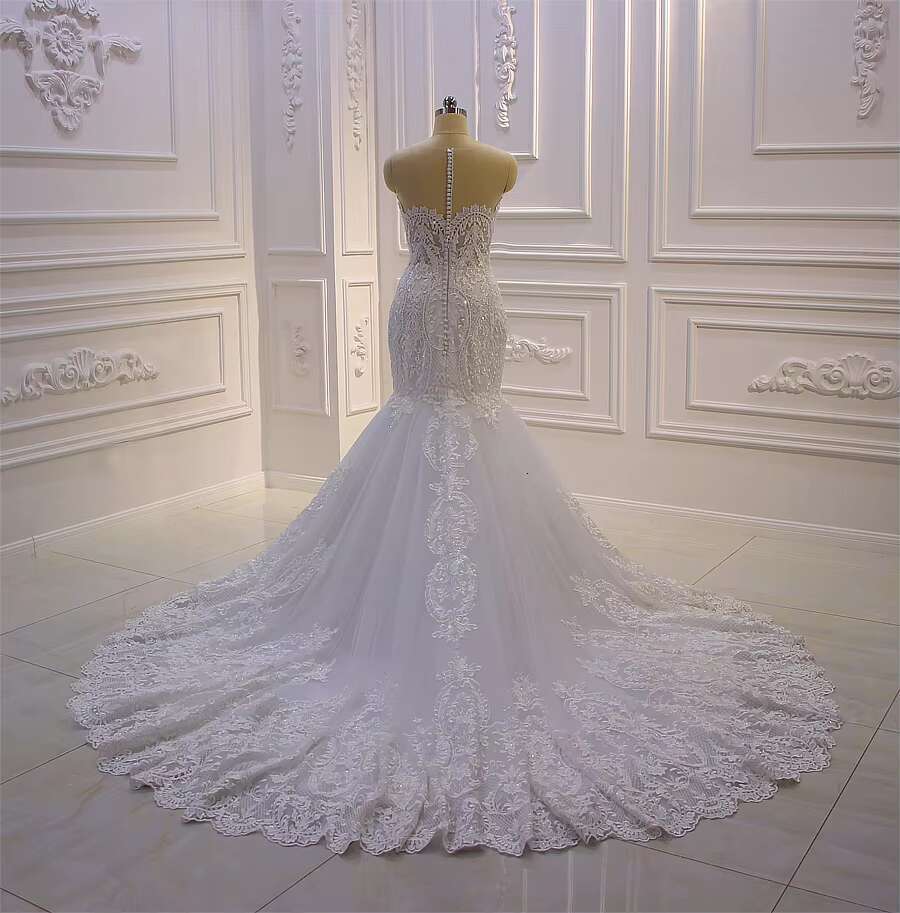 Customized Am188 Lace Appliques Mermaid Wedding Dress With Cape