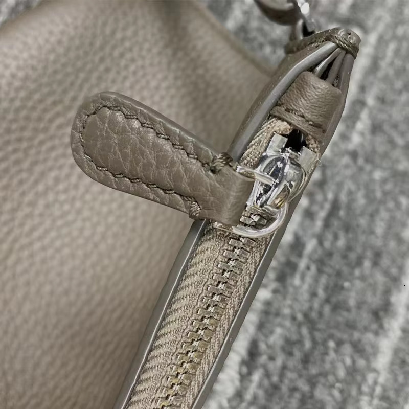 Genuine Bucket Bag High Quality Leisure Soft Shoulder Underarm Woman Top Layer Leather Fashion Versatile Texture Nested