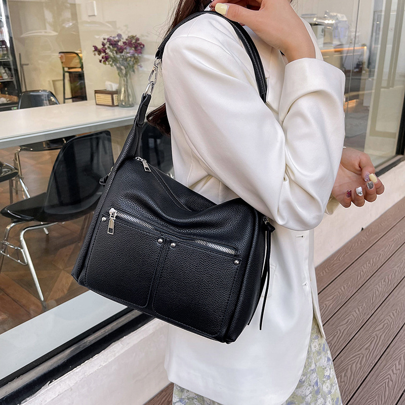 Trendy Woman's Multi-Functional Arm Sling Backpack Versatile Carryall for Modern Lifestyle
