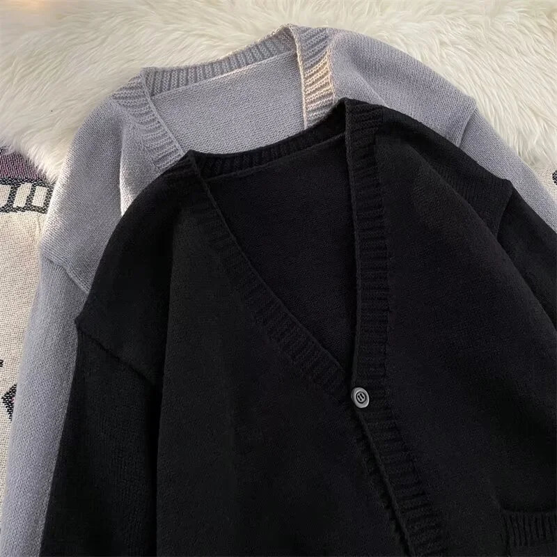 Autumn Y2K Vintage Knitted Cardigan Sweater Mens Single-breasted V-neck knit Jacket Casual Streetwear Knitwear mens 250211