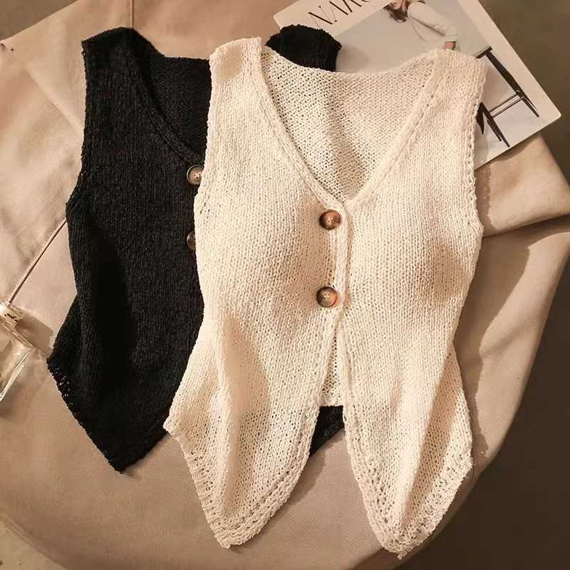 Summer Women Fashion Solid Color Chic Buttons V-neck Sveless Knitted CamisoleXJ250212