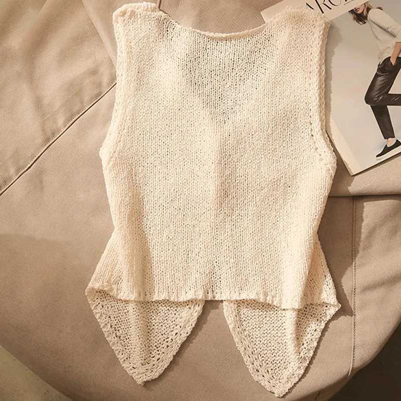Summer Women Fashion Solid Color Chic Buttons V-neck Sveless Knitted CamisoleXJ250212