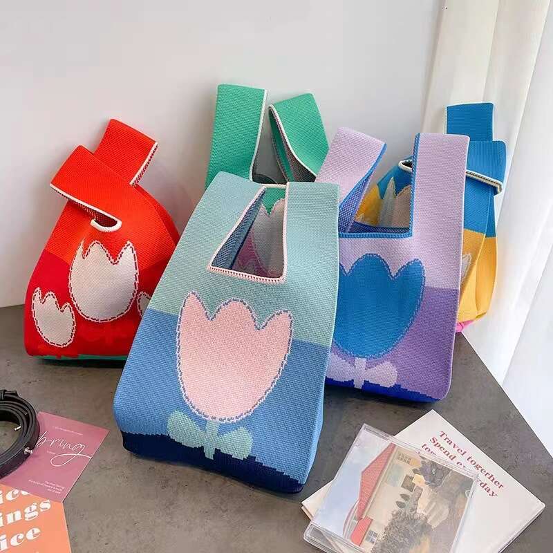 110g New Women's Tote Versatile with Gift Bucket Knitted Handheld Bag