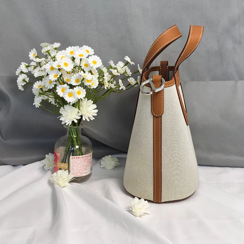 -Border Autumn And Winter New Single Shoulder Crossbody Bucket Bag Cowhide Large Capacity Good-Looking Women's Handbag Vege
