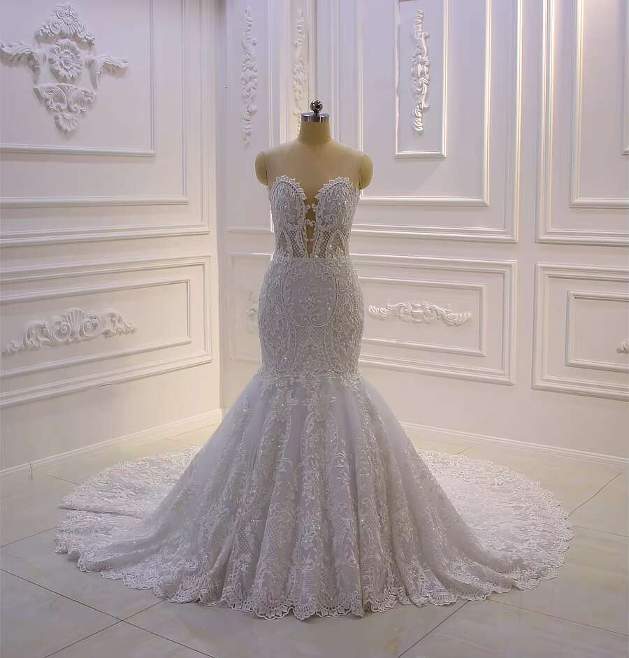 Customized Am188 Lace Appliques Mermaid Wedding Dress With Cape