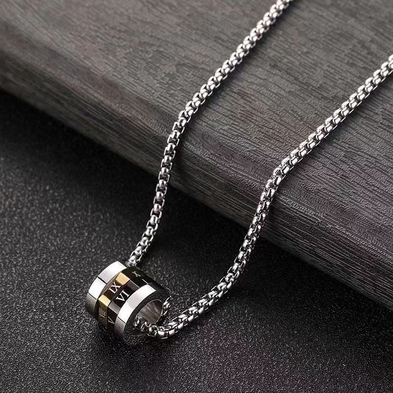 Designer men's titanium steel small waist necklace versatile Roman numerals rotatable pendant high-end accessory pendant necklace