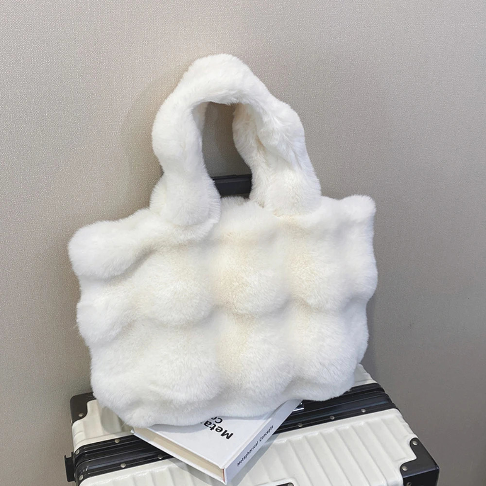 Women Fluffy Shoulder Bags Autumn Winter Top-Handle Handbag Plush Tote Bag Solid Color Versatile Handle Bag 250207
