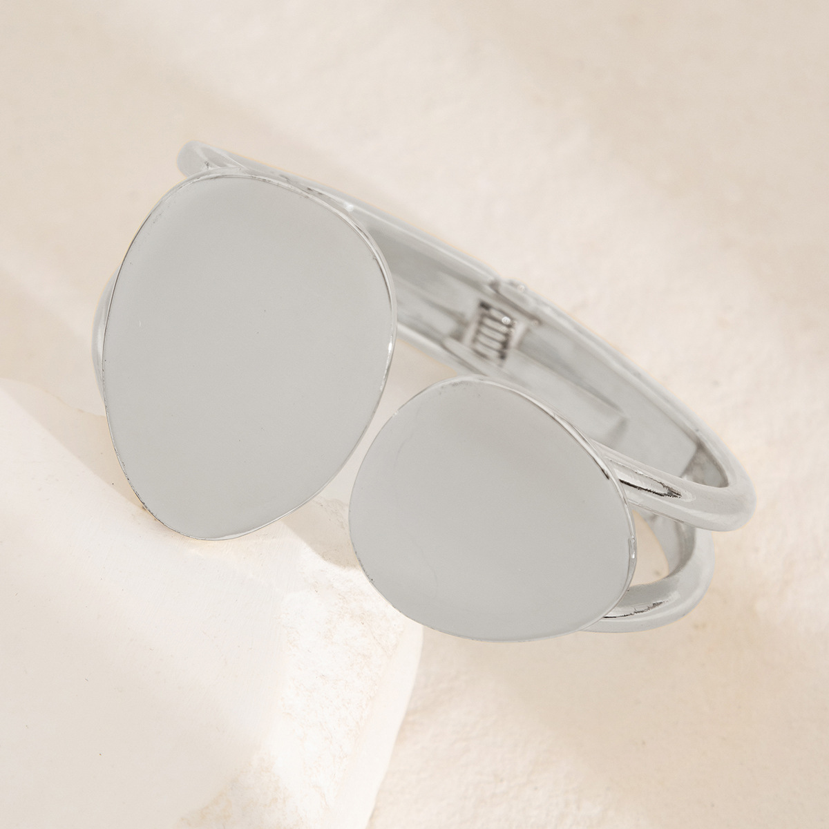 Woman Fashion Jewelry Alloy Smooth with Simple Irregular Openings designer Bracelet Set