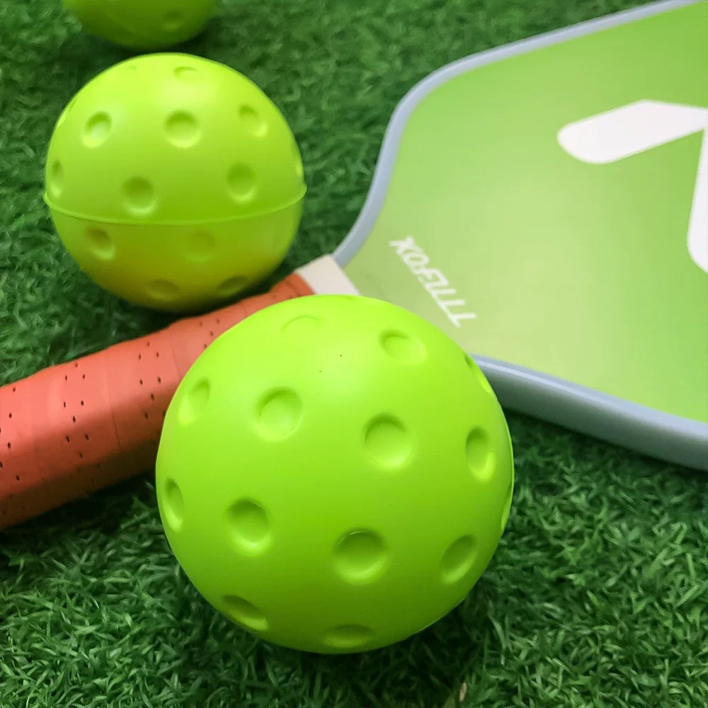 4Pcs Quiet Foam Pickleball balls Perfect for Indoor & Outdoor Practice & Training PU Foam Material for Reduced Noise