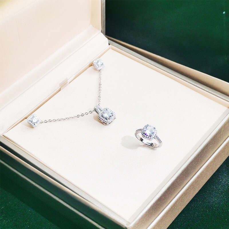 Live broadcast jewelry set of three pieces, princess square bag, ring necklace, earrings, zircon set, fashionable and elegant collarbone chain