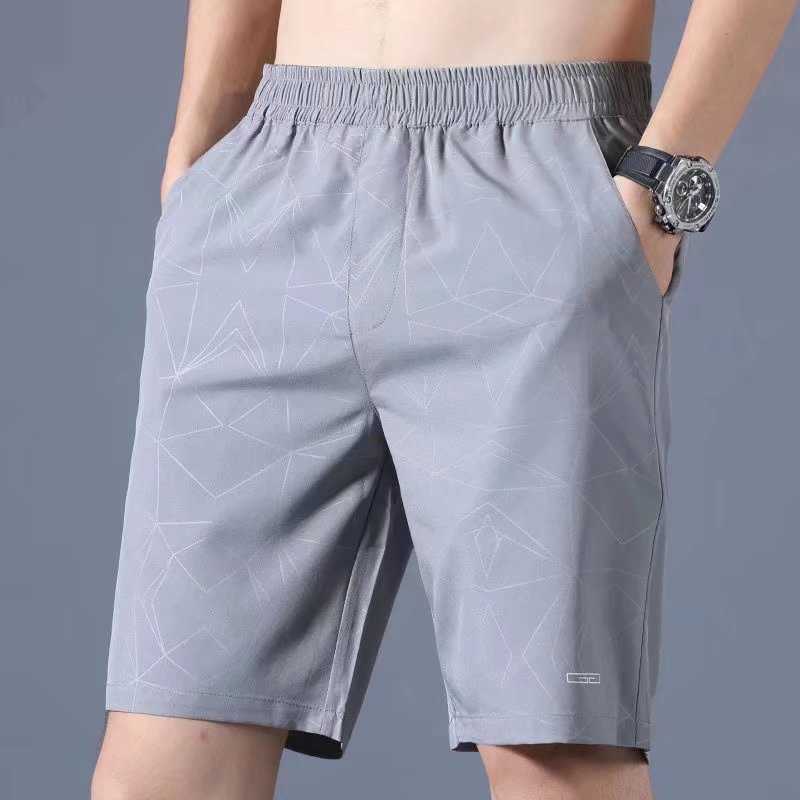 Short pants for men in summer thin ice silk casual sports five quarter pants for men 2024 new loose straight leg beach shorts W250212