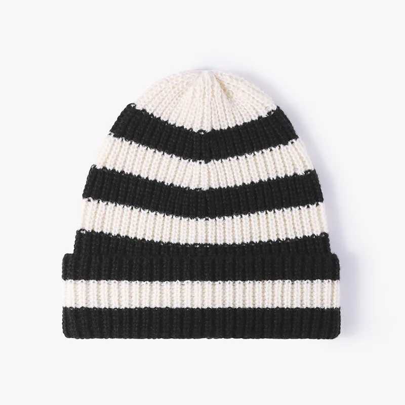 Winter Stripe Beanies Wen Korea Style Vintage Causal Warm Soft Skles black and white Fashionable Autumn Hats for Fem X250212