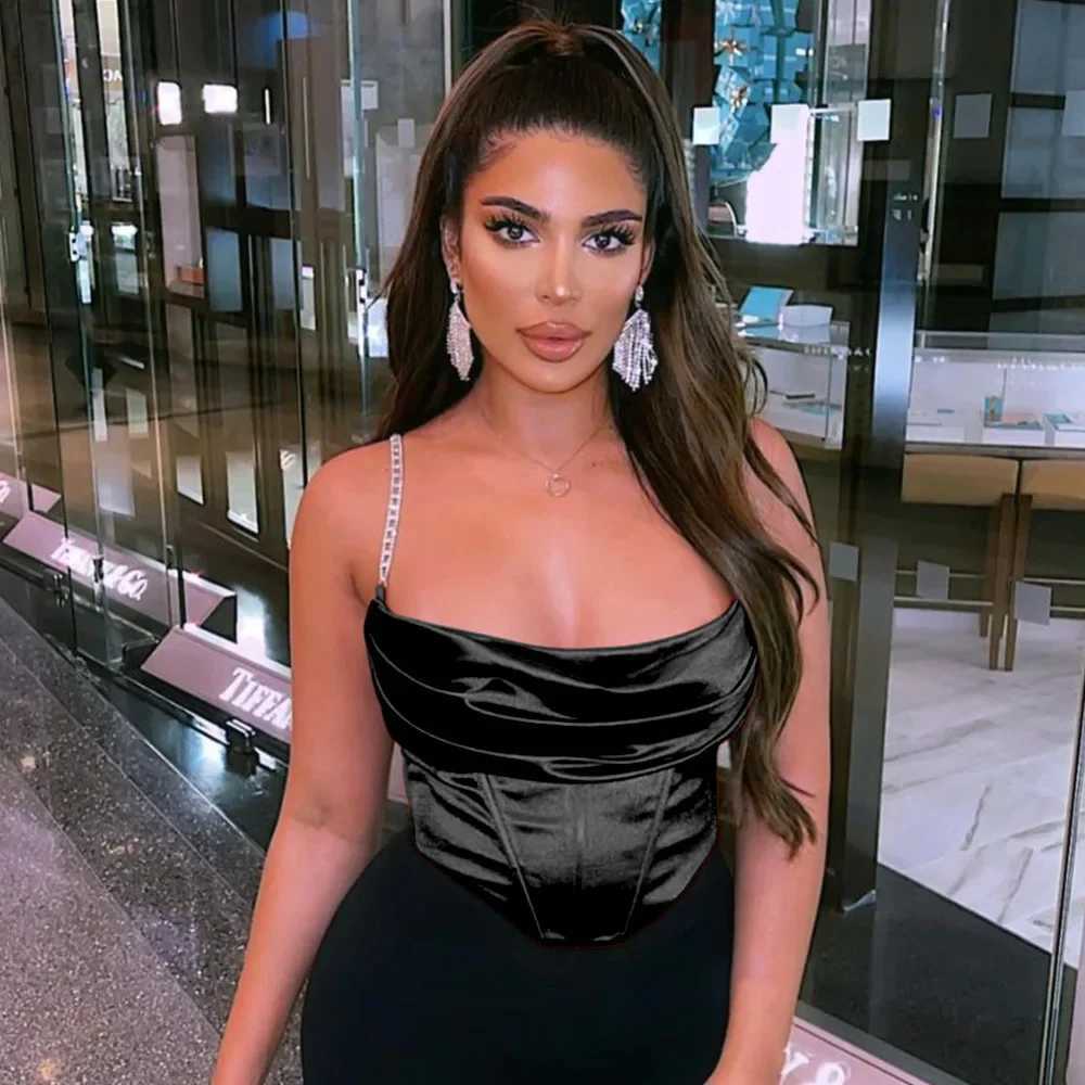 Summer Womens Chain Crop Top Aesthetic Solid Color Tank Top Y2k Streetwear Sveless Thin Straps Corset Tops CamisoleXJ250212