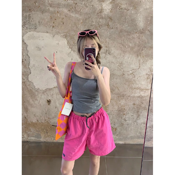 Dopamine Sports Casual Shorts Women's Summer Fashion Pink Quick Drying One-fifth Wide Leg Shorts Sexy Beach Pants