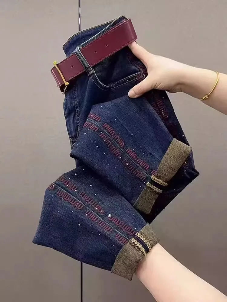 Denim Harlan Pants 2025 Fashion Y2k Rhinestone Embroidered Cropped Trousers Spring Autumn All-Match Plus Size Loose Jeans Women 250212