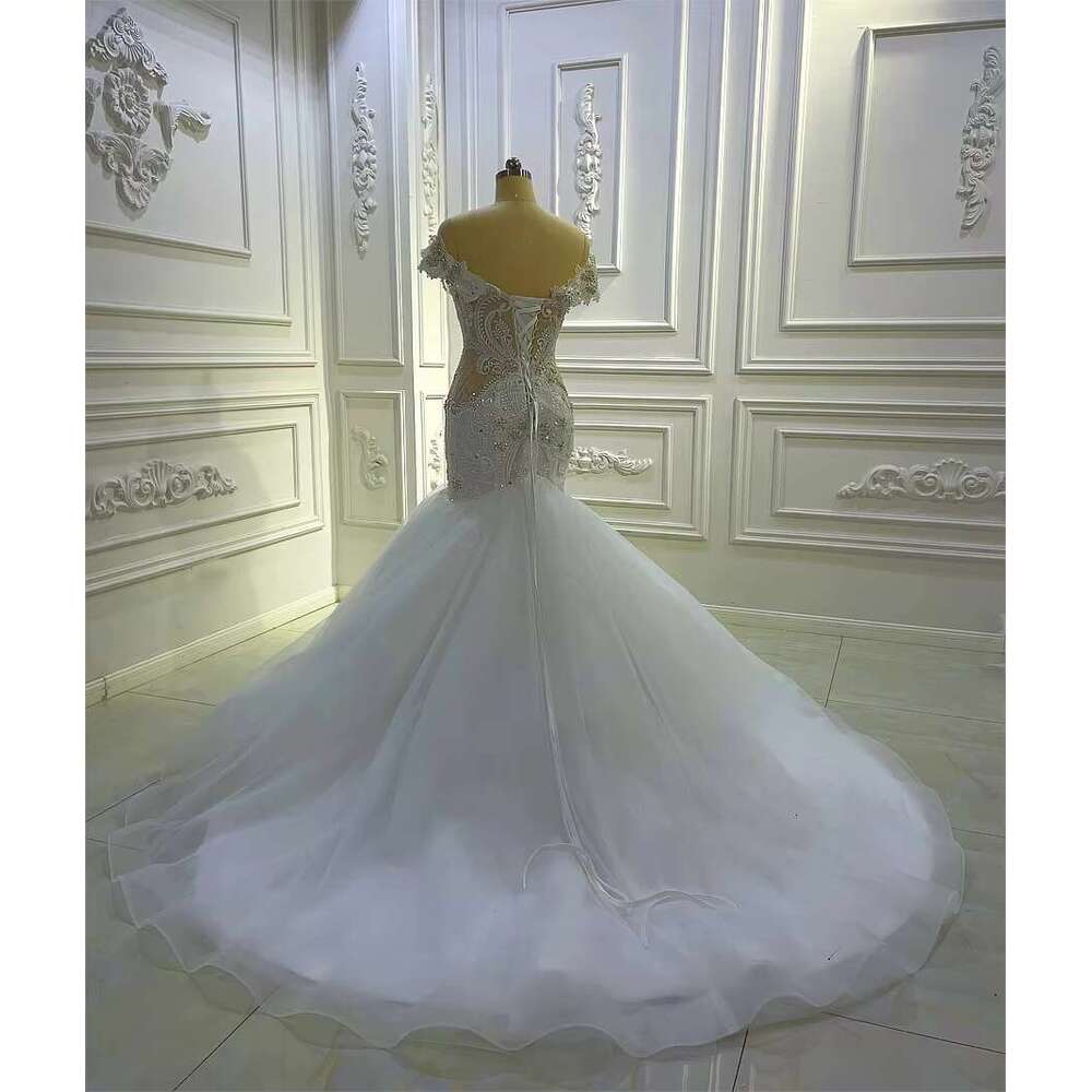 Customized Am1080 Off Shoulder Lace Applique Sheer Mermaid Wedding Dress