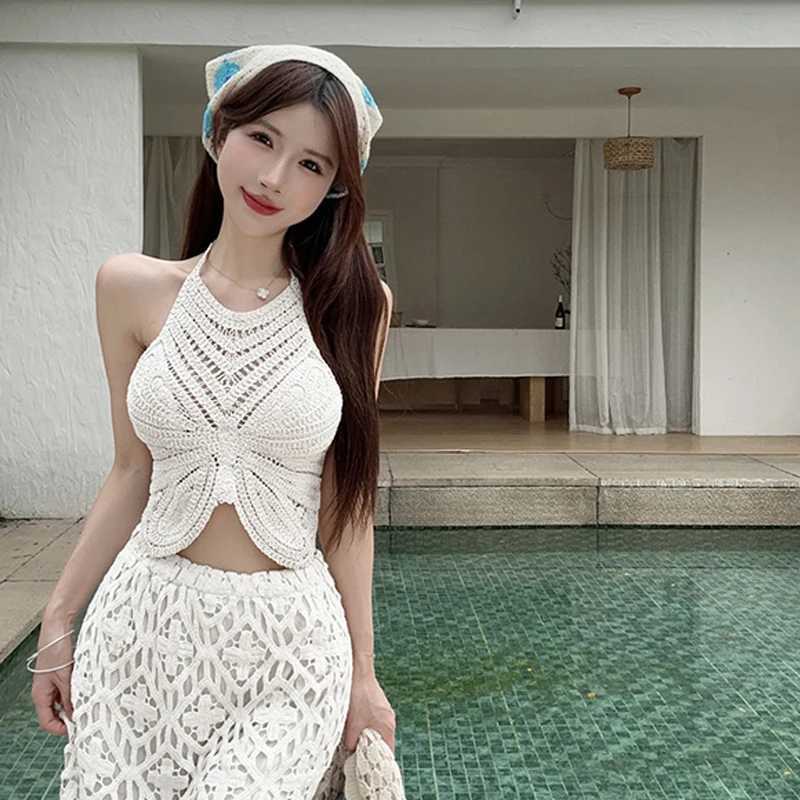 Summer Bohemia Hollow Embroidered Halterneck Backless Sveless Knitted Camisole For WomenXJ250212