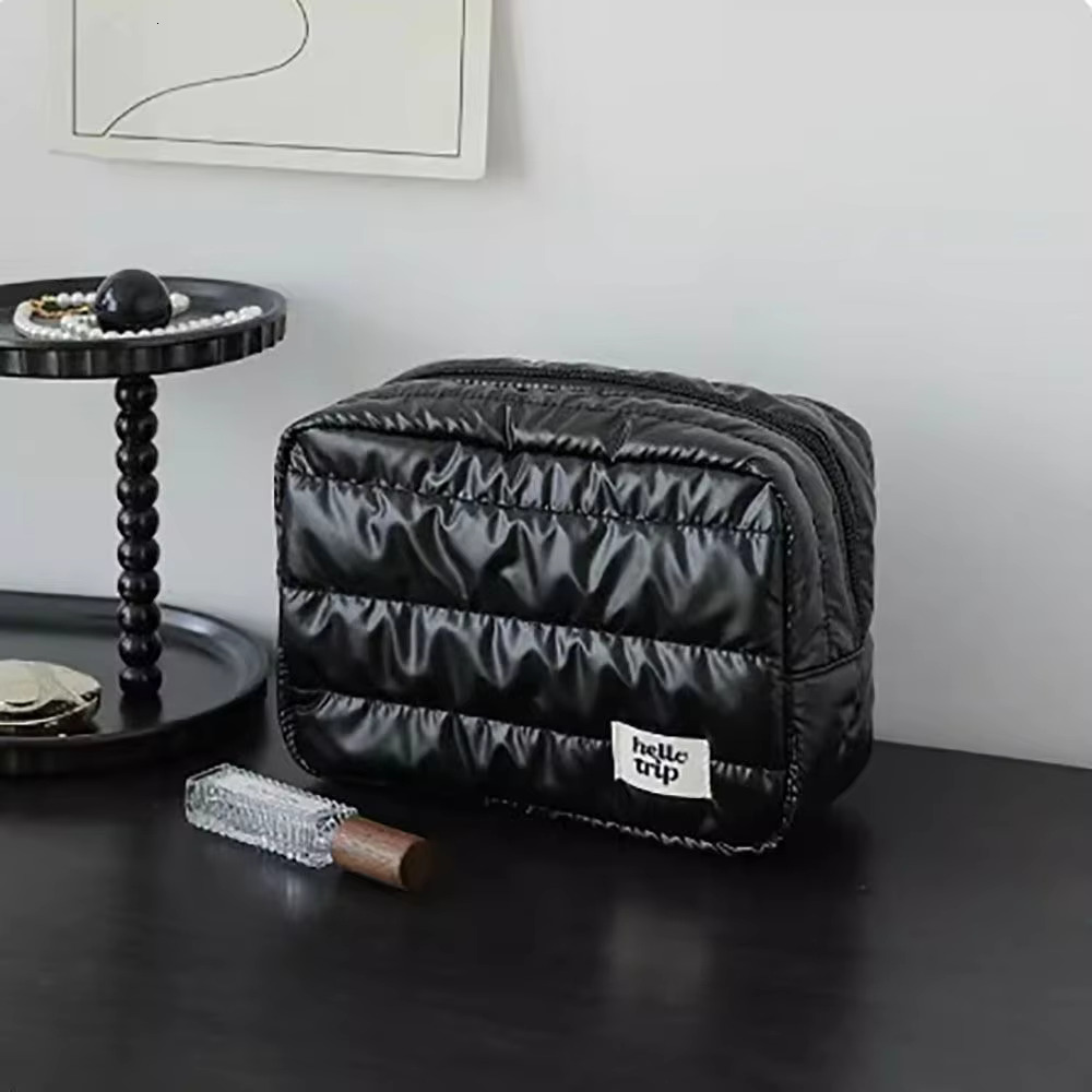 Large Capacity Makeup Cosmetic Toiletry Washbag Portable Storage Bag Travel Organizer swissmilitary